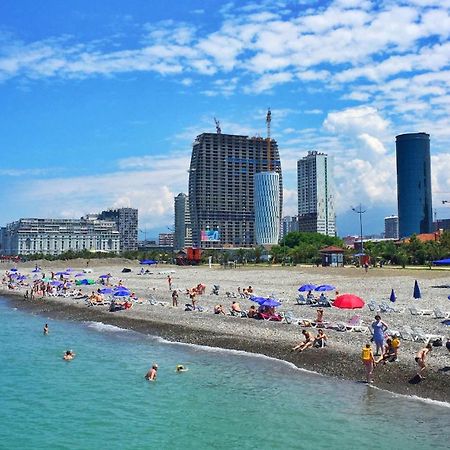 Apartment Rustaveli 59 バトゥーミ エクステリア 写真